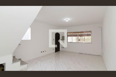 Sala de casa para alugar com 2 quartos, 200m² em Jardim Cotinha, São Paulo