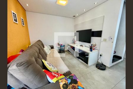 Sala de casa de condomínio à venda com 3 quartos, 103m² em Tulipas, Jundiaí