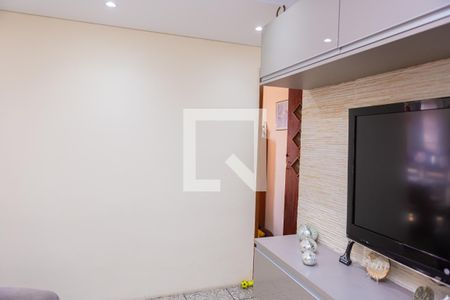 Sala de apartamento à venda com 3 quartos, 57m² em Jardim Castelo, São Paulo