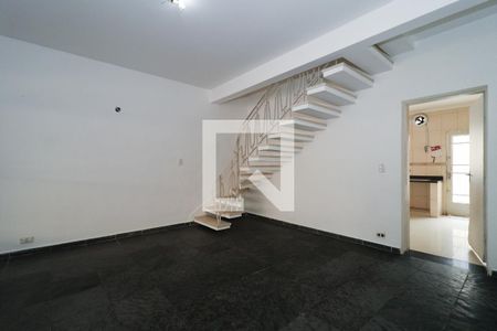 Sala de casa para alugar com 3 quartos, 200m² em Vila Santa Luzia, Taboão da Serra