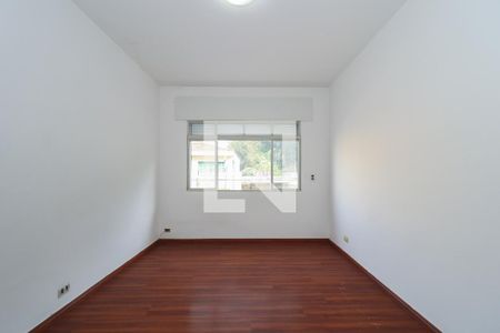 Quarto 2 de casa para alugar com 3 quartos, 200m² em Vila Santa Luzia, Taboão da Serra