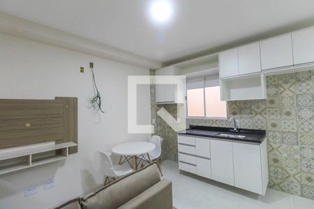 Sala/Cozinha  de apartamento para alugar com 2 quartos, 40m² em Parque São Lucas, São Paulo