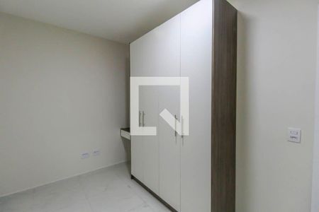 Quarto de apartamento para alugar com 2 quartos, 40m² em Parque São Lucas, São Paulo