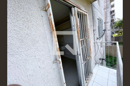 Sacada de apartamento para alugar com 3 quartos, 50m² em Santos Dumont, São Leopoldo