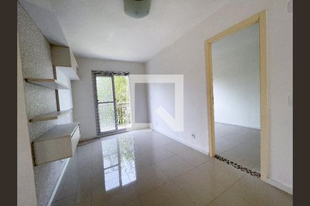 Sala de apartamento à venda com 3 quartos, 50m² em Santos Dumont, São Leopoldo