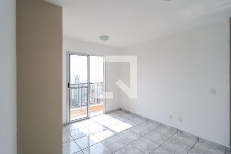 Sala de apartamento para alugar com 2 quartos, 53m² em Vila Liviero, São Paulo