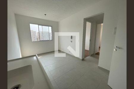 Sala/Cozinha de apartamento para alugar com 2 quartos, 32m² em Jardim Celeste, São Paulo