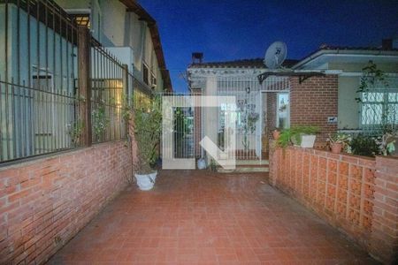 Sala - Varanda de casa para alugar com 3 quartos, 158m² em Vl Ipiranga, Porto Alegre