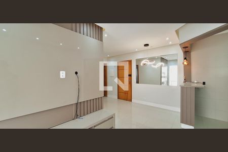 Sala de apartamento para alugar com 2 quartos, 62m² em Vila Tupi, Praia Grande