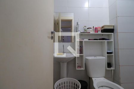 Banheiro de apartamento para alugar com 2 quartos, 55m² em Dutra, Ribeirão Preto