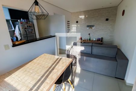 Sala de apartamento para alugar com 2 quartos, 55m² em Vila Sonia do Taboao, Taboão da Serra