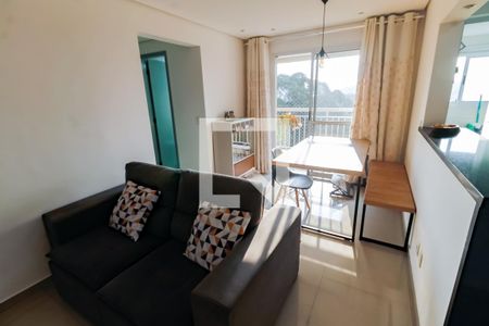 Sala de apartamento para alugar com 2 quartos, 55m² em Vila Sonia do Taboao, Taboão da Serra