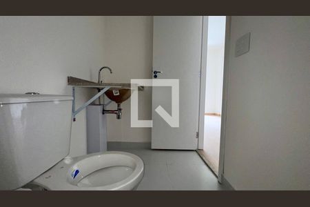 Studio para alugar com 25m², 1 quarto e sem vaga Studio para alugar com 25m², 1 quarto e sem vagaBanheiro