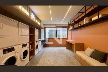 Studio para alugar com 25m², 1 quarto e sem vaga Studio para alugar com 25m², 1 quarto e sem vagaLavanderia