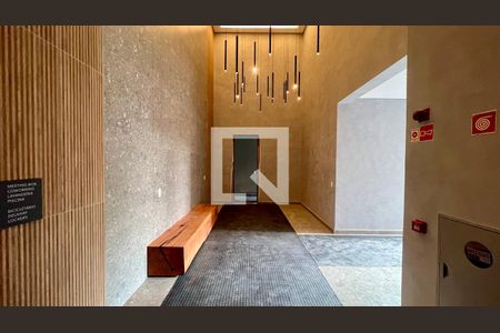 Studio para alugar com 25m², 1 quarto e sem vaga Studio para alugar com 25m², 1 quarto e sem vagaHall de entrada