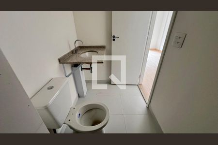 Studio para alugar com 25m², 1 quarto e sem vaga Studio para alugar com 25m², 1 quarto e sem vagaBanheiro