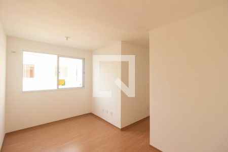 Sala de apartamento para alugar com 2 quartos, 42m² em Inhoaíba, Rio de Janeiro