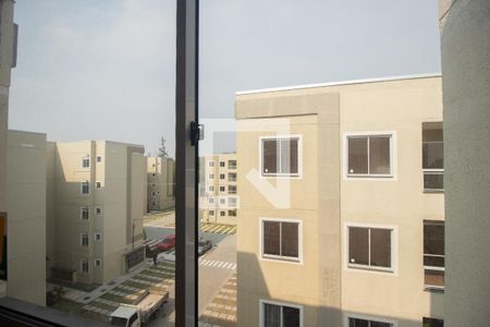 Vista da Sala de apartamento para alugar com 2 quartos, 42m² em Inhoaíba, Rio de Janeiro