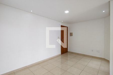 Sala de apartamento para alugar com 2 quartos, 70m² em Vila Caiçara, Praia Grande