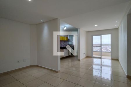 Sala de apartamento para alugar com 2 quartos, 70m² em Vila Caiçara, Praia Grande