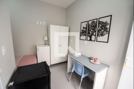 Sala/Cozinha de kitnet/studio para alugar com 1 quarto, 14m² em Chacara do Visconde, Taubaté