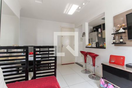 Sala de apartamento para alugar com 2 quartos, 47m² em Vila Curuçá, São Paulo