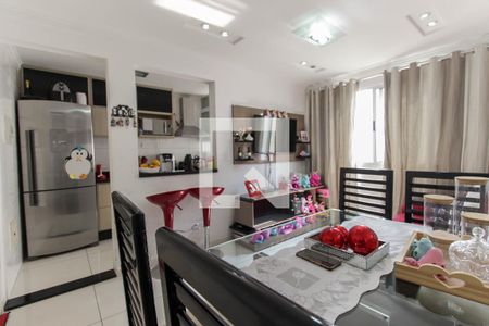 Sala de apartamento para alugar com 2 quartos, 47m² em Vila Curuçá, São Paulo