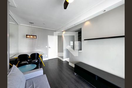 Sala de apartamento para alugar com 1 quarto, 46m² em Jardim Santo Amaro, São Paulo