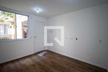 Sala de apartamento para alugar com 2 quartos, 40m² em Colônia (zona Leste), São Paulo