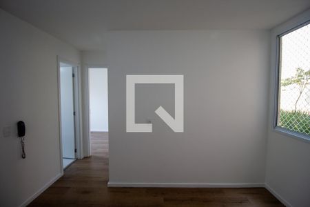 Sala de apartamento para alugar com 2 quartos, 40m² em Colônia (zona Leste), São Paulo