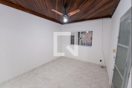 Sala de casa para alugar com 2 quartos, 130m² em Jardim das Nações, Taubaté