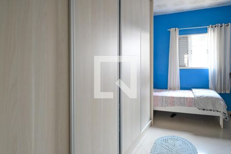 Quarto 1 de casa para alugar com 2 quartos, 80m² em Vila Brasilio Machado, São Paulo