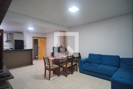 Sala de casa à venda com 2 quartos, 190m² em Canudos, Novo Hamburgo