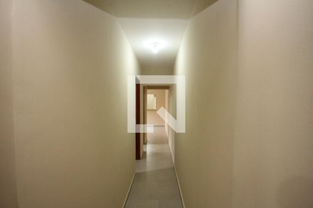 Corredor de casa para alugar com 2 quartos, 80m² em Cidade São Mateus, São Paulo