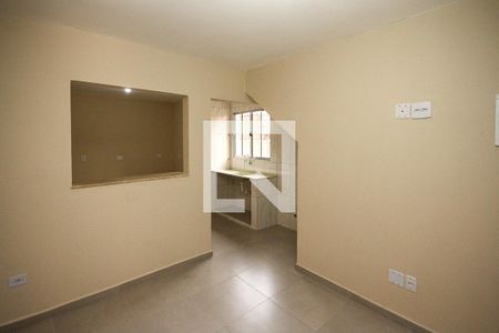 Sala de casa para alugar com 2 quartos, 80m² em Cidade São Mateus, São Paulo