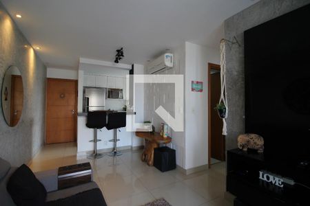 Sala de apartamento para alugar com 3 quartos, 87m² em Barra Olímpica, Rio de Janeiro