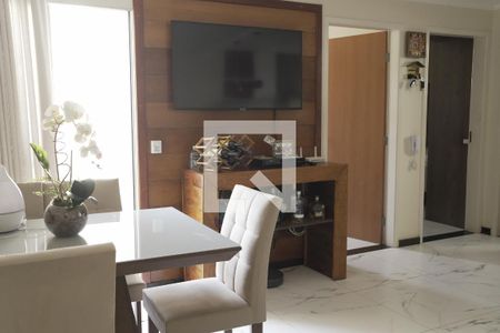 Sala de apartamento para alugar com 2 quartos, 155m² em Paulo Vi, Belo Horizonte