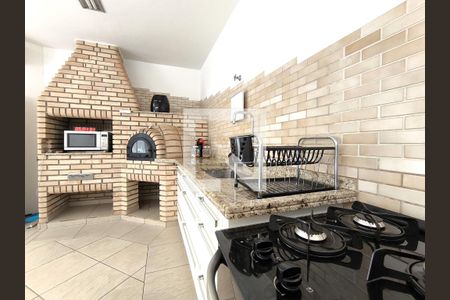 Casa de condomínio à venda com 452m², 3 quartos e 4 vagas Casa de condomínio à venda com 452m², 3 quartos e 4 vagasÁrea comum