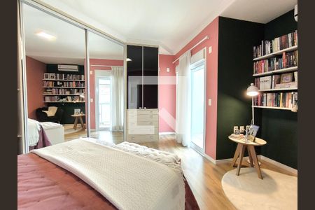 Casa de condomínio à venda com 452m², 3 quartos e 4 vagas Casa de condomínio à venda com 452m², 3 quartos e 4 vagasSuíte