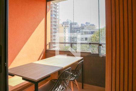 Vista da Sala e Cozinha de apartamento para alugar com 1 quarto, 34m² em Perdizes, São Paulo