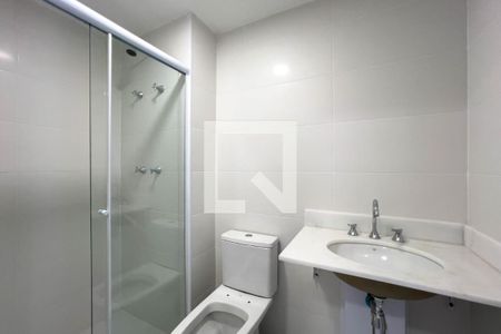 Banheiro de kitnet/studio para alugar com 1 quarto, 30m² em Ipiranga, São Paulo