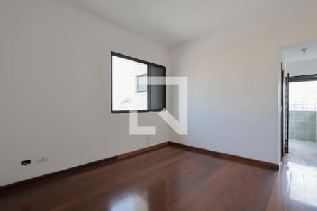 Suíte de casa para alugar com 3 quartos, 200m² em Vila Maria Luisa, São Paulo