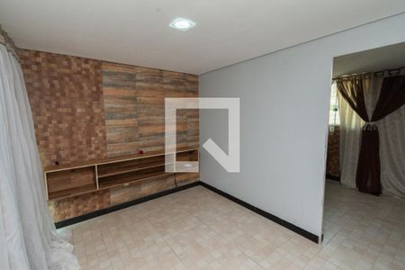 Sala de casa para alugar com 3 quartos, 60m² em Riacho das Pedras, Contagem