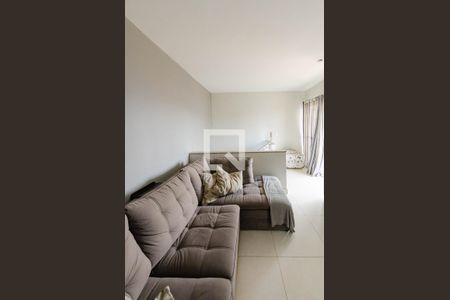 Sala 2 de apartamento para alugar com 2 quartos, 133m² em João Pinheiro, Belo Horizonte