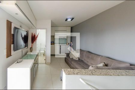 Sala 2 de apartamento para alugar com 2 quartos, 133m² em João Pinheiro, Belo Horizonte