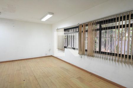 Sala de casa para alugar com 3 quartos, 311m² em Jardim da Saúde, São Paulo