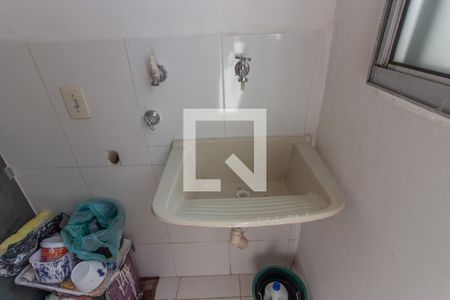 Cozinha e Área de Serviço de apartamento à venda com 2 quartos, 42m² em Vila Raquel, São Paulo