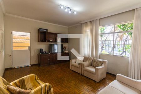 Sala de casa à venda com 4 quartos, 360m² em Nova Floresta, Belo Horizonte