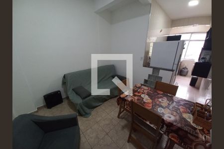 Sala de apartamento para alugar com 2 quartos, 40m² em Centro, São Vicente