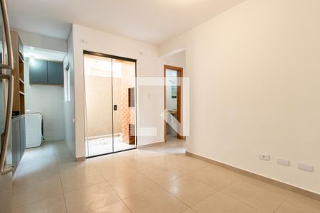 Sala/Cozinha de apartamento para alugar com 2 quartos, 48m² em Cruzeiro, São José dos Pinhais